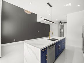 7710 Sharondale Drive A and B, Houston TX 77033