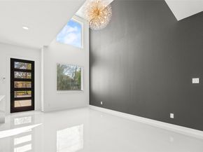 7710 Sharondale Drive A and B, Houston TX 77033