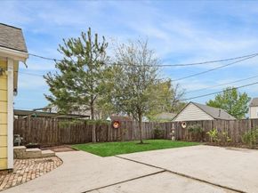 5211 Mulford Street, Houston TX 77023
