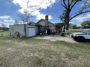 925 Lear Street, Houston TX 77015