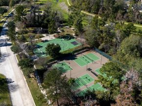 28431 Lauren Cove Lane, Spring TX 77386