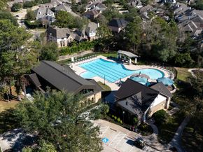 28431 Lauren Cove Lane, Spring TX 77386