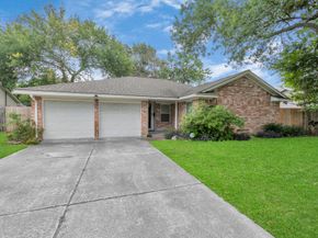 2718 Lazy Spring Drive, Houston TX 77080