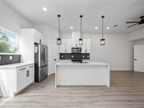 2303 Staples Street, Houston TX 77026