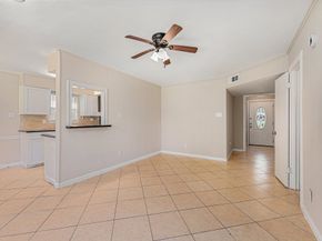 6046 W Airport Boulevard, Houston TX 77035