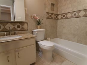 9003 Gaylord Drive 11, Houston TX 77024