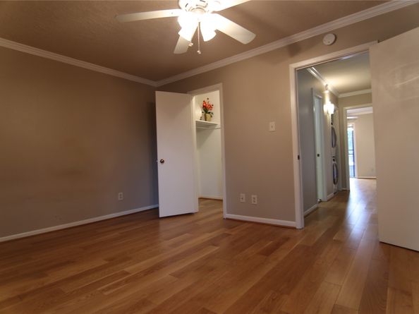 9003 Gaylord Drive 11, Houston TX 77024