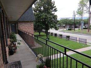 9003 Gaylord Drive 11, Houston TX 77024