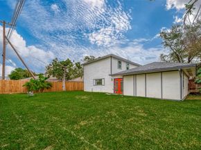 1623 Fawnhope Drive, Houston TX 77008
