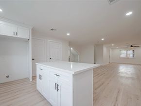 1623 Fawnhope Drive, Houston TX 77008