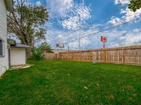 1623 Fawnhope Drive, Houston TX 77008