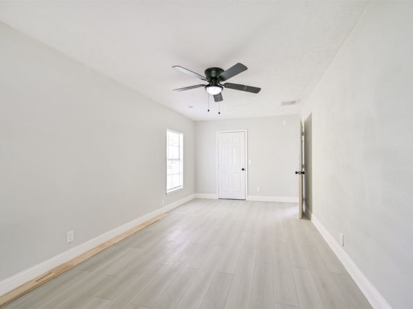 5007 Northridge Drive, Houston TX 77033
