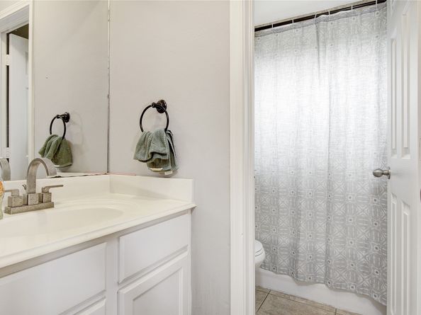 8906 Freeland Street, Houston TX 77075