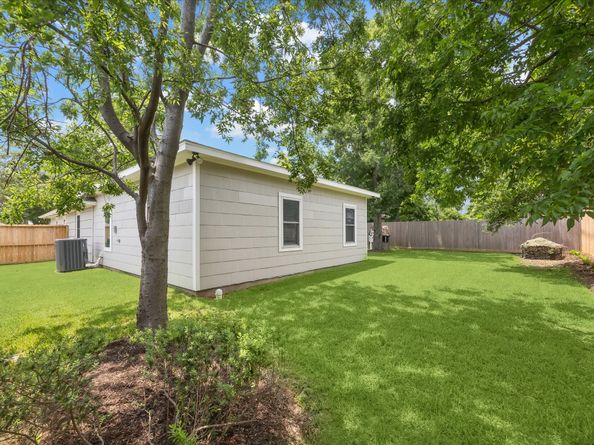 810 Nashua Street, Houston TX 77008