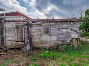 3301 Holman Street, Houston TX 77004