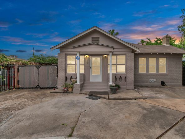 8209 Howard Drive, Houston TX 77017