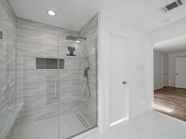 10214 Inwood Drive, Houston TX 77042