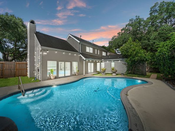 10214 Inwood Drive, Houston TX 77042