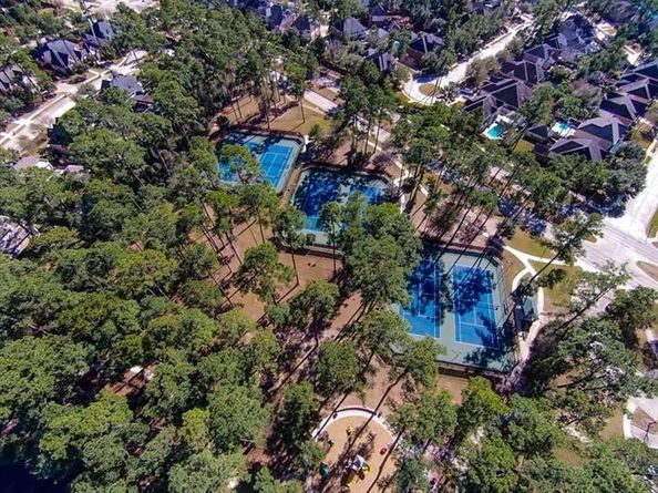 10138 Cairn Meadows Drive, Spring TX 77379