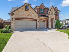 423 Round Top Street, Webster TX 77598