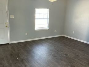 5210 Dieppe Street, Houston TX 77033