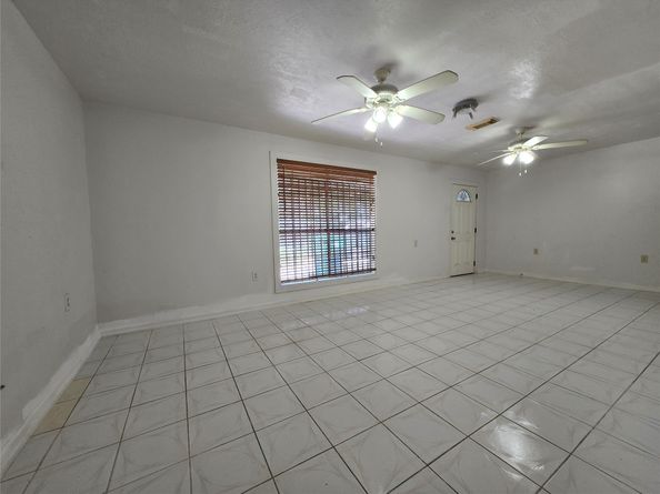 9621 Sweetwater Lane, Houston TX 77037