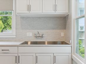 523 W 15th Street, Houston TX 77008