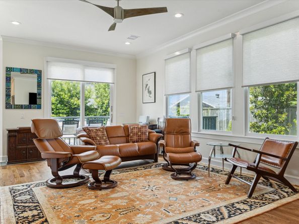 523 W 15th Street, Houston TX 77008