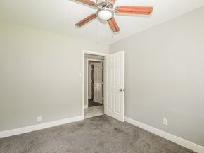 9207 Cobbleshire Drive, Houston TX 77037