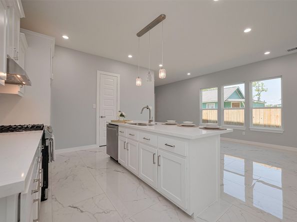 8636 Allwood Street, Houston TX 77016