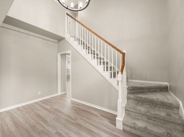 22 Windfern Place, The Woodlands TX 77382