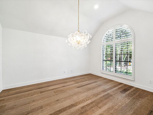 14 Lush Meadow Place, The Woodlands TX 77381