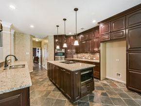 16910 Cottonwood Way, Houston TX 77059