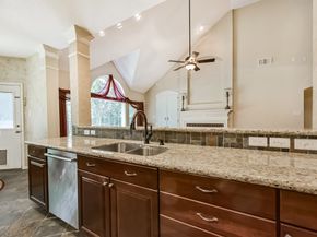 16910 Cottonwood Way, Houston TX 77059