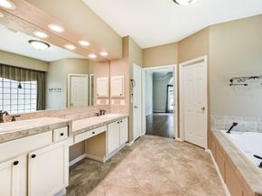 16910 Cottonwood Way, Houston TX 77059