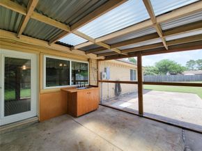 17602 Kakerglen Court, Houston TX 77084
