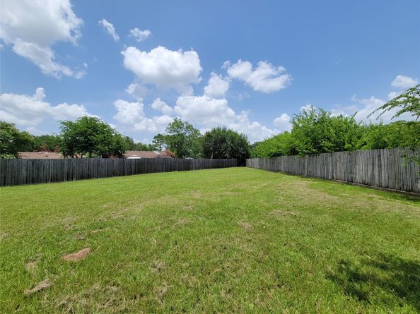 17602 Kakerglen Court, Houston TX 77084