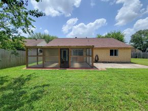 17602 Kakerglen Court, Houston TX 77084