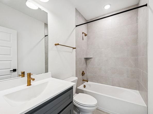 16040 Hayes Park Drive, Houston TX 77079