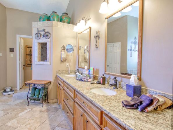 423 Pine Edge Drive, Spring TX 77380