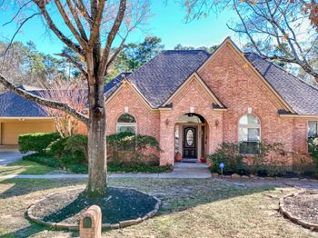 423 Pine Edge Drive