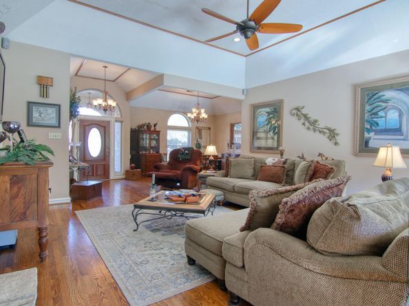 423 Pine Edge Drive, Spring TX 77380