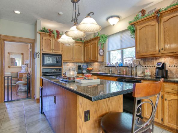423 Pine Edge Drive, Spring TX 77380