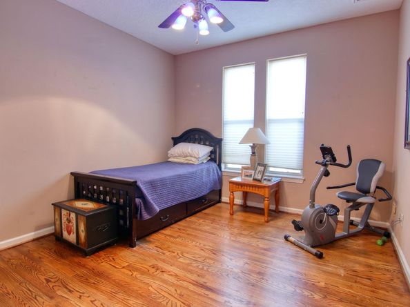 423 Pine Edge Drive, Spring TX 77380
