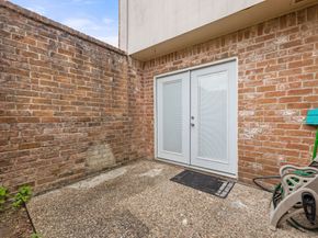 9200 W Bellfort Street 25, Houston TX 77031