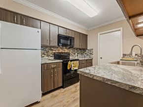 9200 W Bellfort Street 25, Houston TX 77031