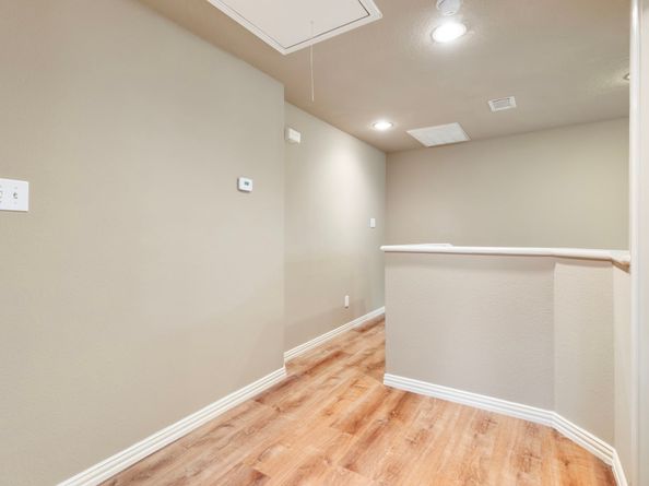 52 Stone Creek Place 52, The Woodlands TX 77382