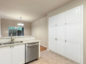 52 Stone Creek Place 52, The Woodlands TX 77382