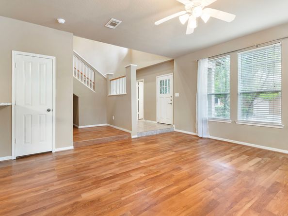 52 Stone Creek Place 52, The Woodlands TX 77382
