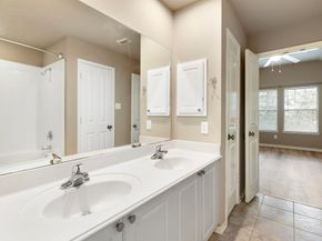 52 Stone Creek Place 52, The Woodlands TX 77382